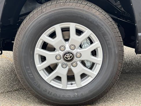 New 2026 Toyota Tacoma SR5 image 32