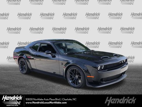 Used 2019 Dodge Challenger SRT Hellcat Redeye RWD image 1