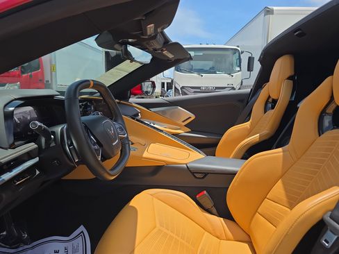 Used 2021 Chevrolet Corvette Stingray Preferred Cpe w/ Z51 Performance Package RWD image 16