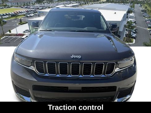 New 2025 Jeep Grand Cherokee L Laredo image 8