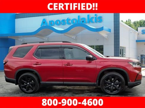 Certified 2025 Honda Pilot Black Edition image 2