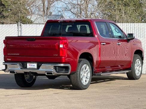 New 2026 Chevrolet Silverado 1500 LTZ w/ LTZ Premium Package AWD/4WD image 4