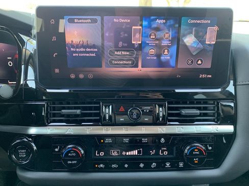 New 2026 Nissan Pathfinder SL w/ SL Premium Package FWD image 13