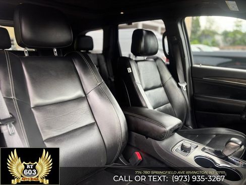 Used 2021 Jeep Grand Cherokee Limited w/ Quick Order Package 28K 80th AWD/4WD image 17