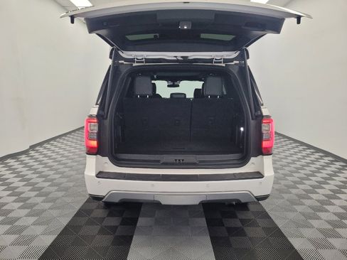 Used 2019 Ford Expedition Limited RWD image 29