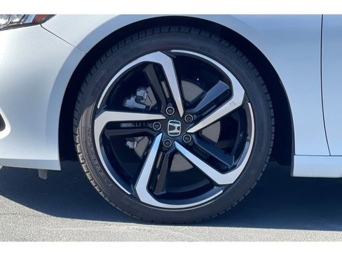 Certified 2022 Honda Accord Sport image 41