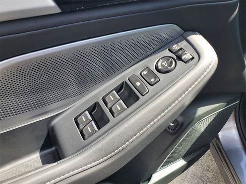 Used 2026 Acura MDX w/ Technology Package image 22