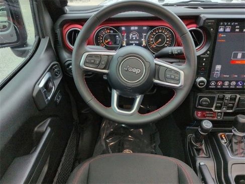 Certified 2023 Jeep Gladiator Rubicon w/ LED Lighting Group image 15