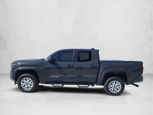 Certified 2026 Toyota Tacoma SR5 AWD/4WD image 8
