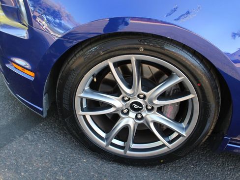 Used 2014 Ford Mustang GT w/ GT Track Package RWD image 36