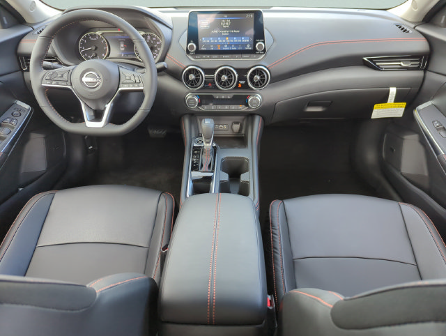 Certified 2025 Nissan Sentra SR w/ SR Premium Package FWD image 18