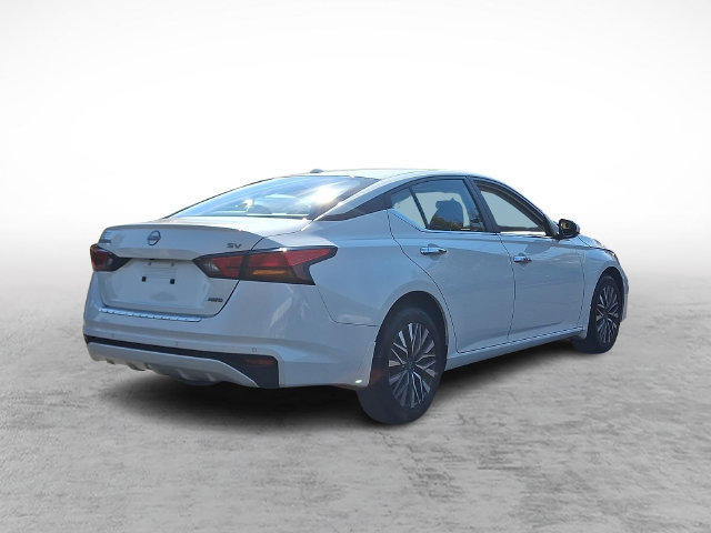 Used 2023 Nissan Altima 2.5 SV AWD/4WD image 4