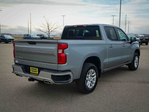 Used 2024 Chevrolet Silverado 1500 LT AWD/4WD image 6