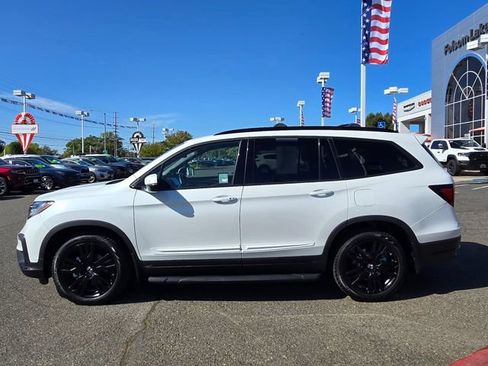 Used 2021 Honda Pilot Black Edition image 8