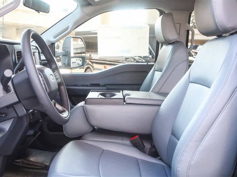 New 2026 Ford F450 XL w/ XL Chrome Package image 29