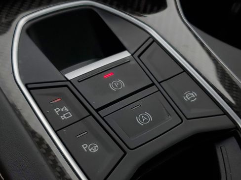 Used 2021 Lamborghini Urus image 38