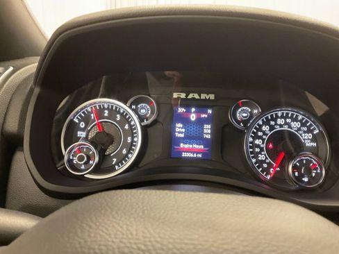 Used 2024 RAM 2500 Big Horn w/ Bed Utility Group image 2