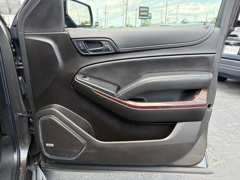 Certified 2019 GMC Yukon SLT w/ Open Road Package AWD/4WD image 23