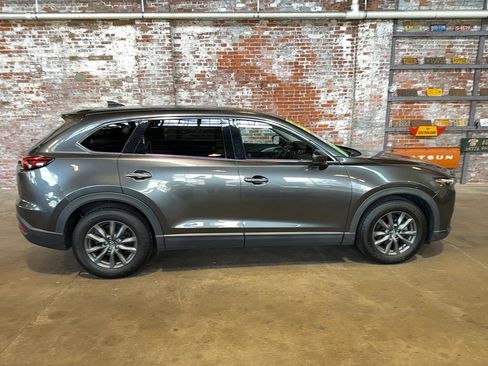 Used 2021 MAZDA CX-9 Touring w/ Touring Premium Package image 2