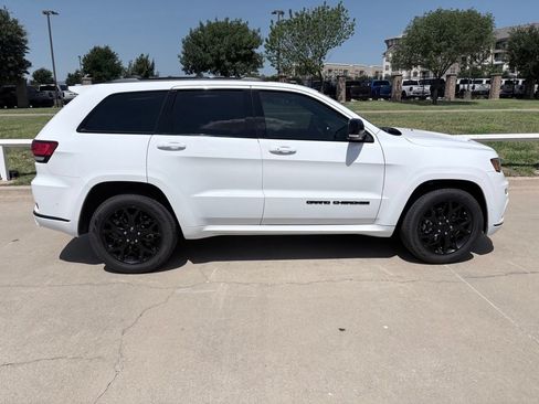 Used 2021 Jeep Grand Cherokee Limited X RWD image 3