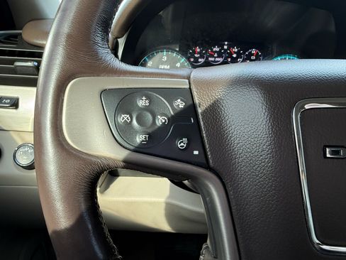 Used 2018 GMC Yukon XL Denali w/ Open Road Package image 25