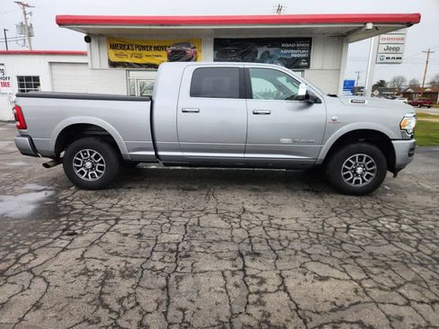 Used 2022 RAM 3500 Limited image 2