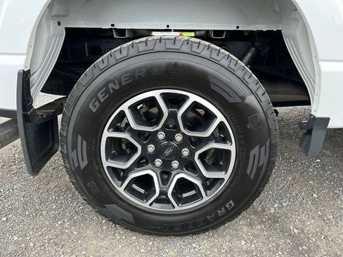 Used 2022 Ford F150 XLT w/ Equipment Group 302A High AWD/4WD image 21