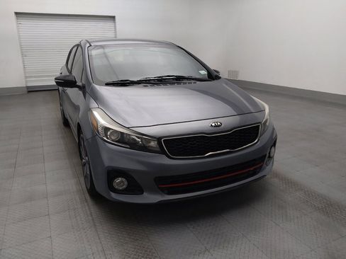 Used 2017 Kia Forte SX FWD image 14