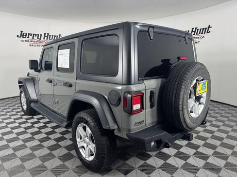 Used 2021 Jeep Wrangler Unlimited Sport AWD/4WD image 9
