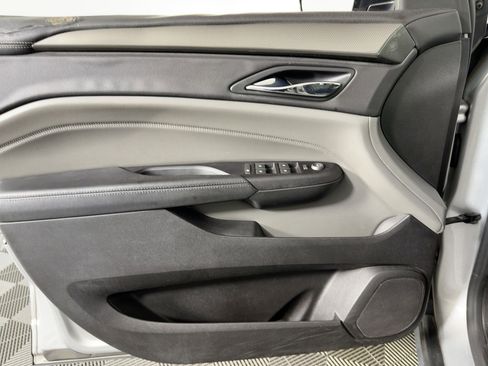 Used 2011 Cadillac SRX 2WD image 13