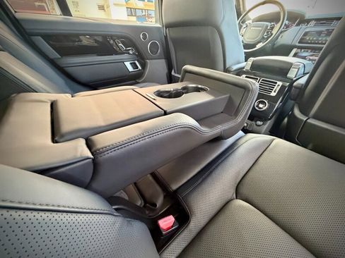 Used 2019 Land Rover Range Rover Supercharged image 36