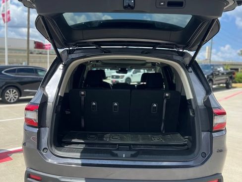 Used 2023 Honda Pilot Touring image 25