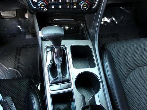 Used 2019 Kia Optima S w/ S Panoramic Sunroof Package image 24