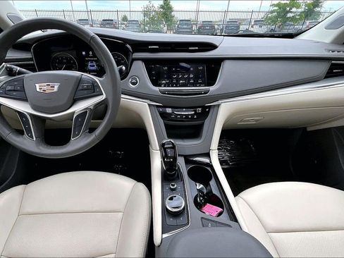 Used 2023 Cadillac XT5 Premium Luxury w/ Technology Package image 19