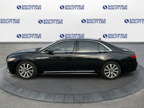 Used 2020 Lincoln Continental image 3