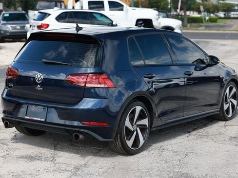Used 2018 Volkswagen GTI SE FWD image 14