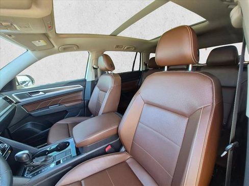 Used 2022 Volkswagen Atlas SE FWD image 9
