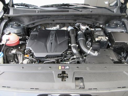 Used 2021 Hyundai Santa Fe Limited image 52