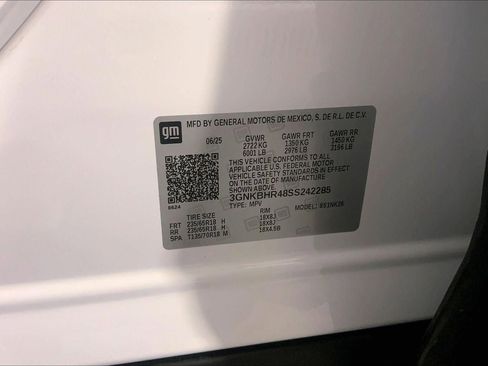 Used 2025 Chevrolet Blazer LT AWD/4WD image 31