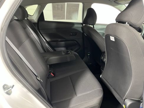 Used 2025 Hyundai Kona SEL AWD/4WD image 11