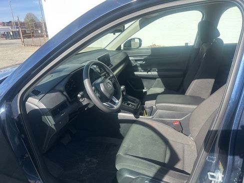 Used 2024 Honda CR-V LX image 8