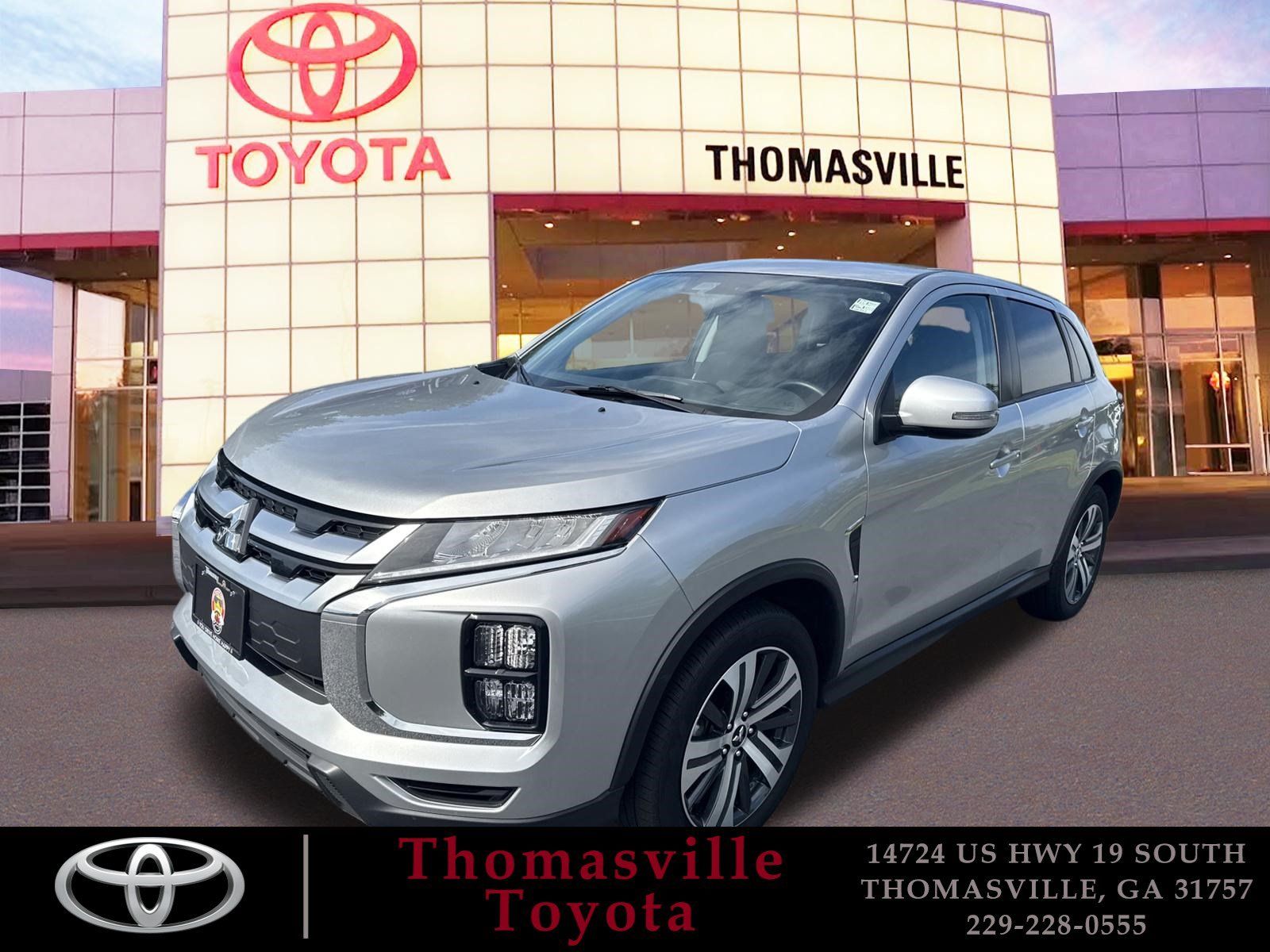 Used 2025 Mitsubishi Outlander Sport ES AWD/4WD image 1