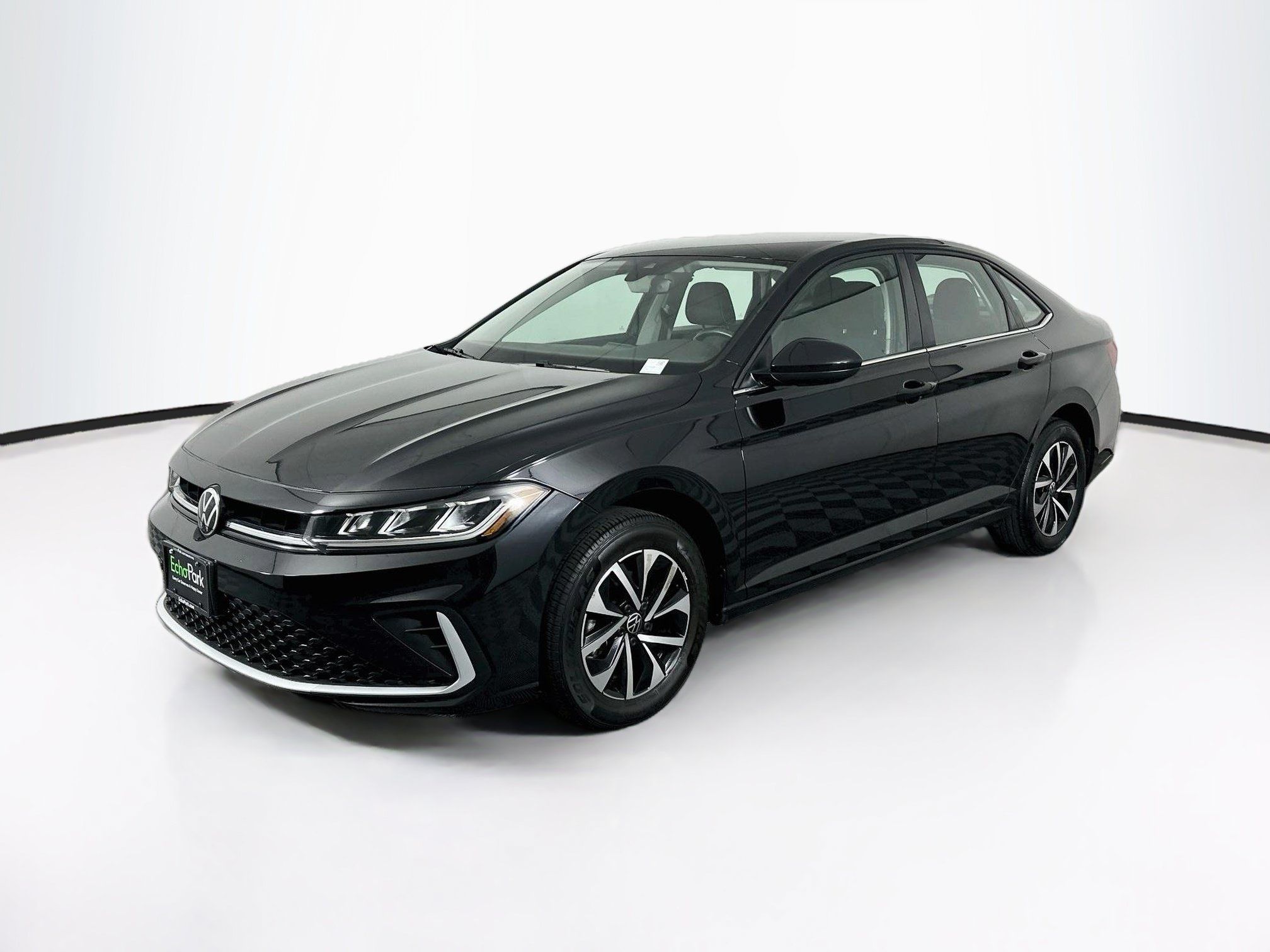 Used 2025 Volkswagen Jetta S FWD image 3