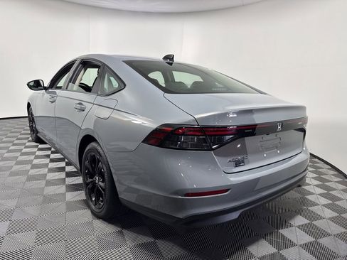 New 2025 Honda Accord SE image 5