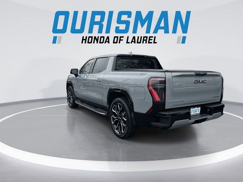 Used 2024 GMC Sierra EV Denali image 6
