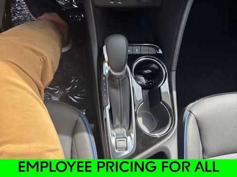 New 2026 Buick Encore GX Sport Touring w/ Comfort Package AWD/4WD image 18