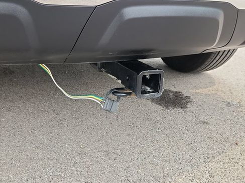 Used 2024 Chevrolet Equinox LT w/ LPO, Floor Liner Package FWD image 32