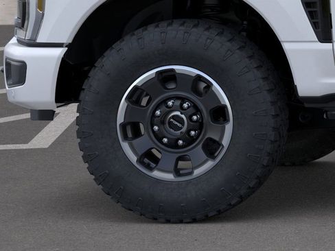 New 2025 Ford F250 Platinum w/ Tremor Off-Road Package image 19