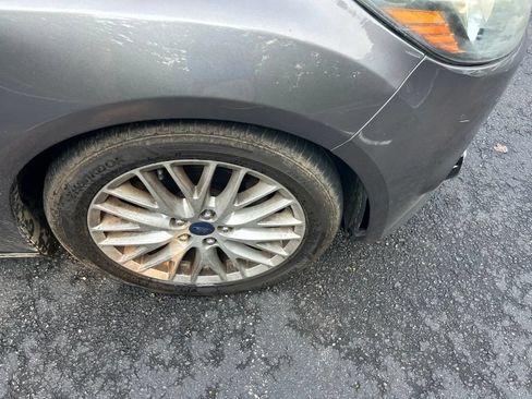 Used 2014 Ford Focus Titanium FWD image 13
