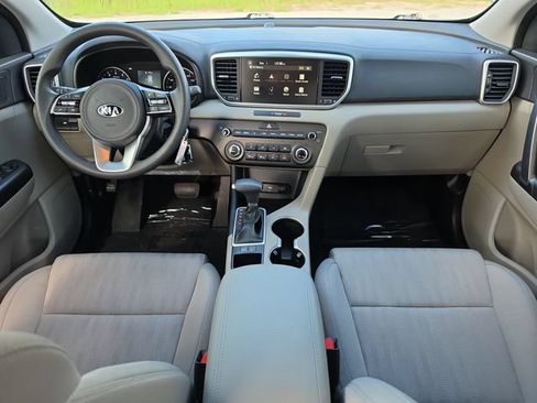 Used 2022 Kia Sportage LX FWD image 8